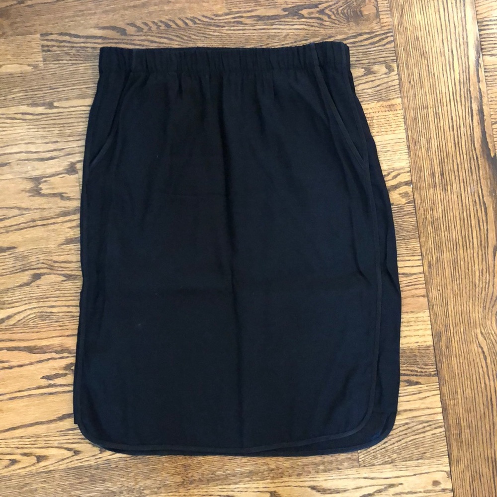 LOFT knee length skirt